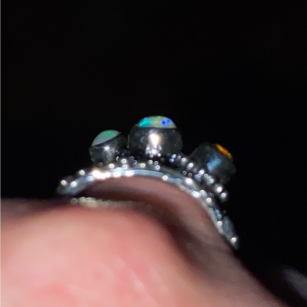 NWT Ethiopian Opal 3-Stone Ring in .925 Sterling Silver! Made in Bali! - Picture 12 of 13